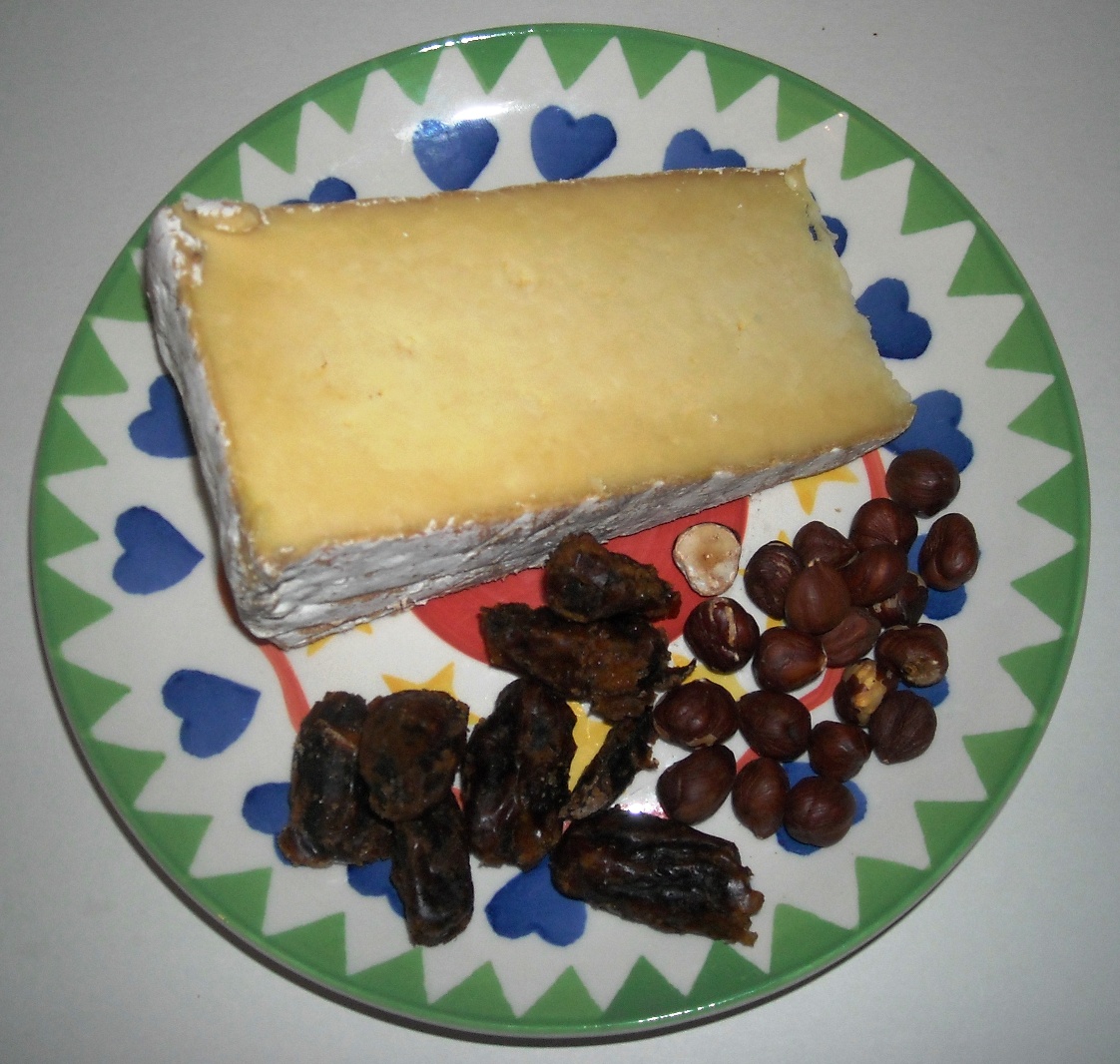 Adlestrop cheese.jpg.