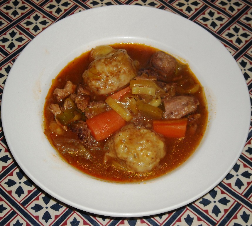 Game casserole with dumplings (slow cooker recipe)