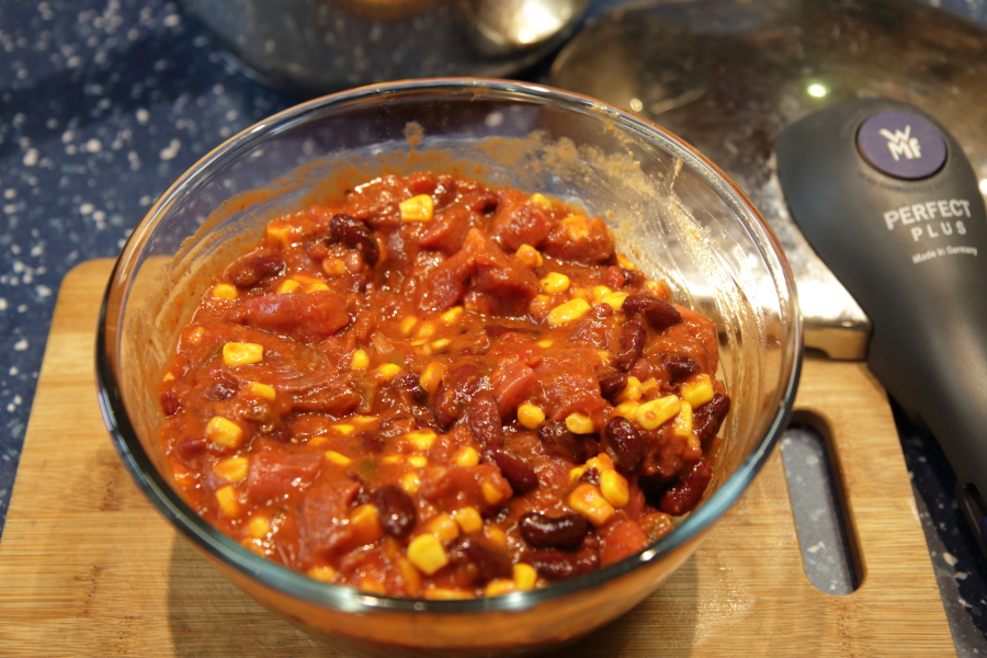Aldis Fiesta Chilli Con Carne with Cubed Steak mixed and ready to cook.jpg. Aldis Fiesta Chilli Con Carne with Cubed Steak mixed and ready to cook.jpg.