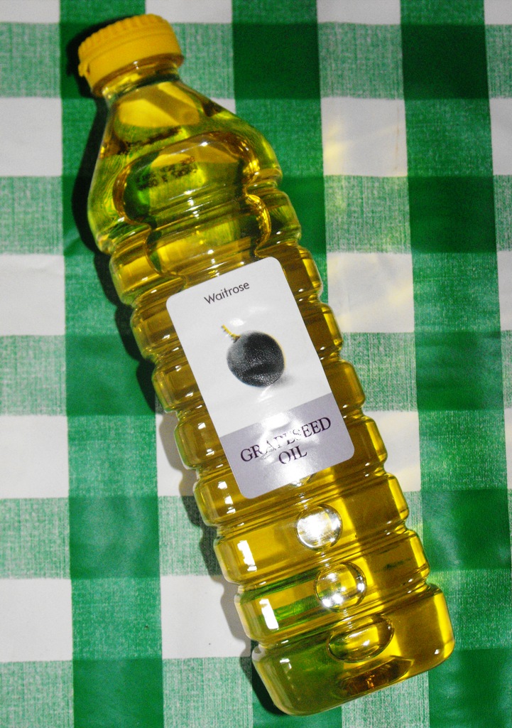 Grapeseed oil.jpg.