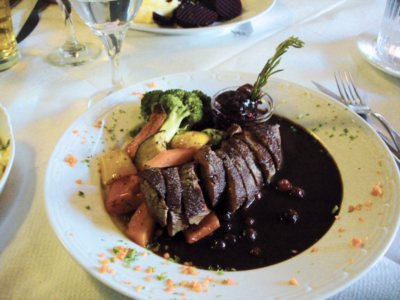 Lapin Poron liha (Lapland reindeer meat).jpg. Lapin Poron liha (Lapland reindeer meat).jpg.