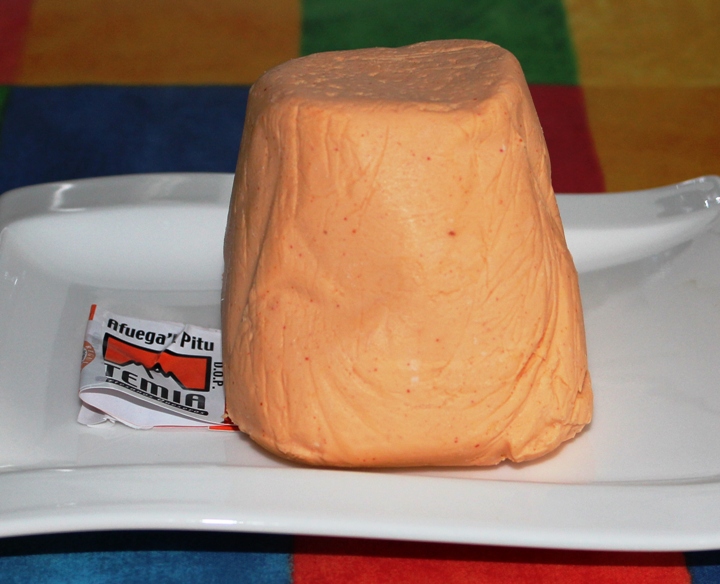 Afuega&#39;l Pitu cheese.JPG.