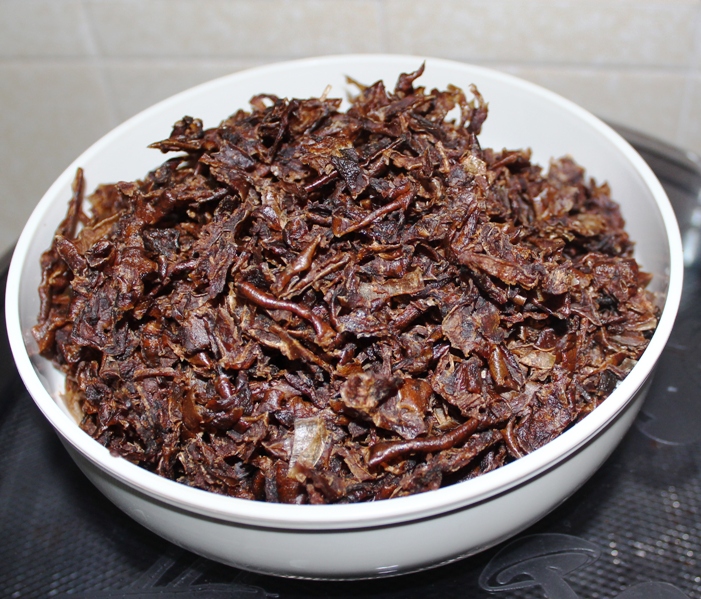 Dehydrated caramelised onions (slow cooker recipe)