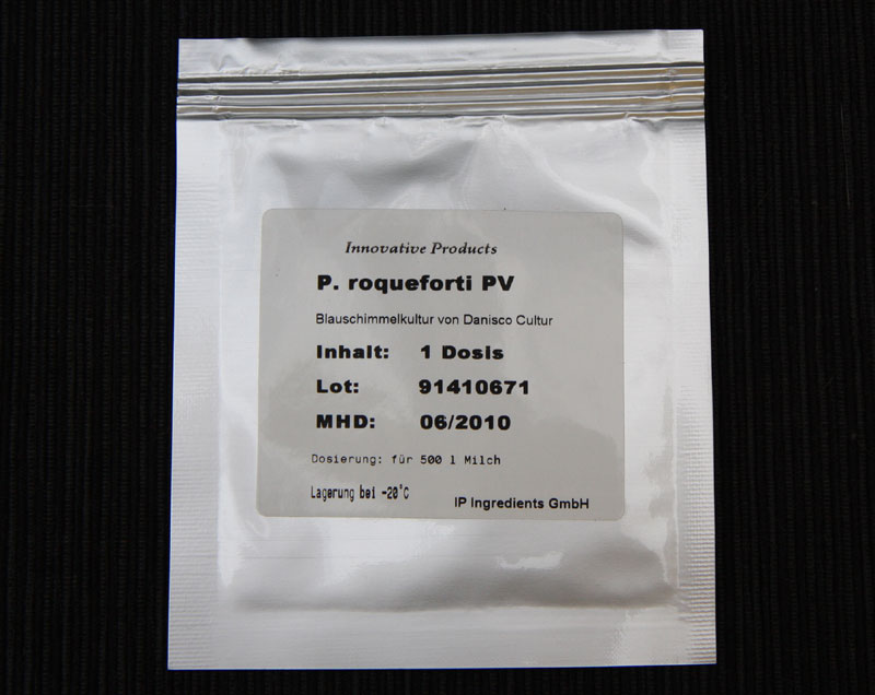 Freeze dried Penicillium Roqueforti.jpg.