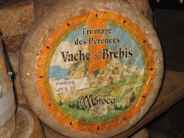 Matocq vache cheese.jpg. Matocq vache cheese.jpg.