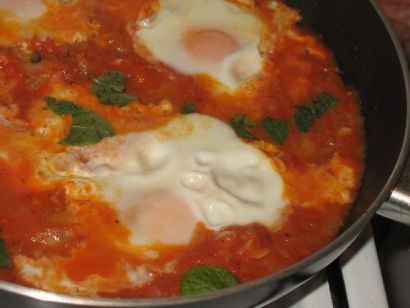 Jilbour (Egg stew)