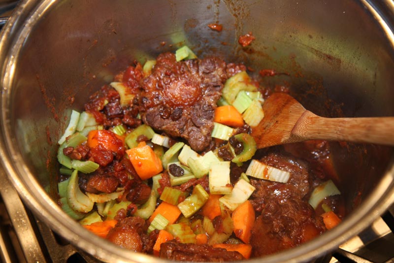 Coda alla vaccinara - leeks.jpg.