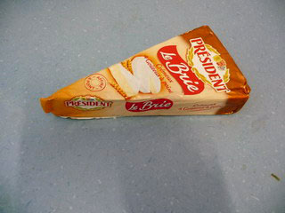 Brie le Président cheese.jpg.
