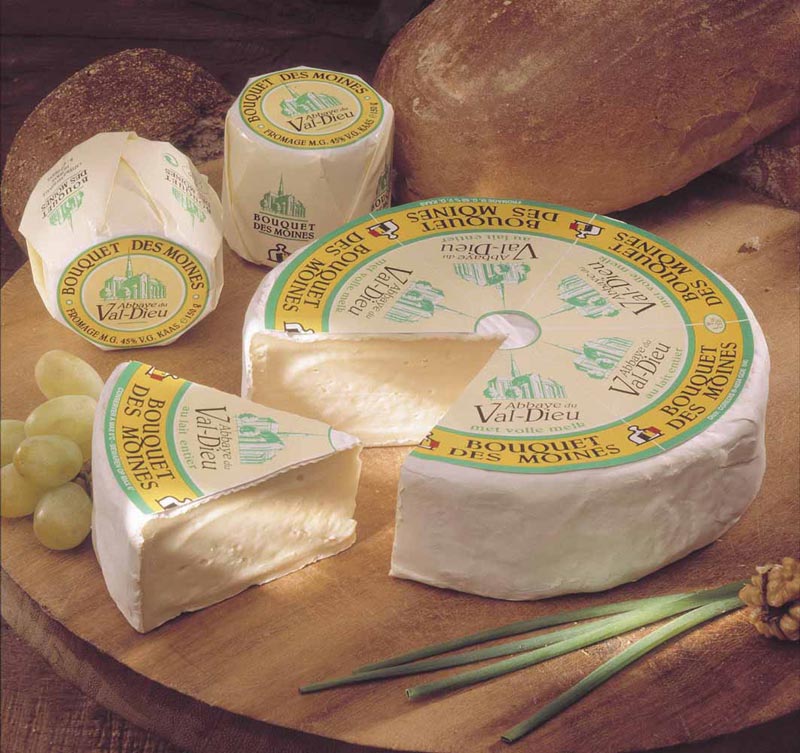 Bouquet des Moines cheese.jpg. Bouquet des Moines cheese.jpg.