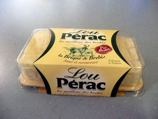 Brique de brebis Lou Pérac cheese.jpg. Brique de brebis Lou Pérac cheese.jpg.