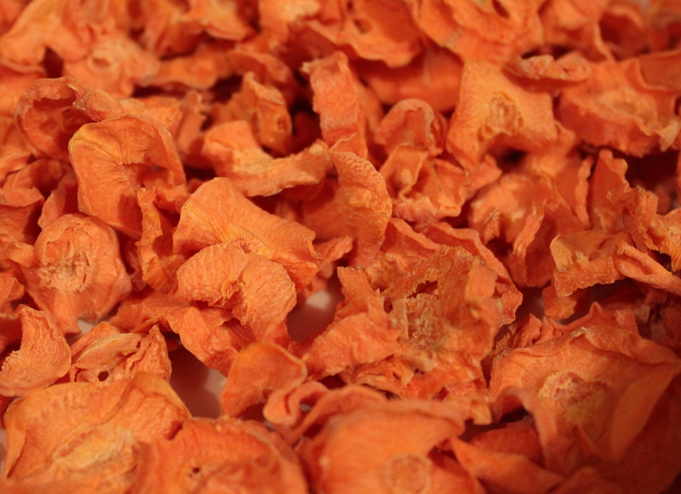 Dehydrated carrots.jpg.