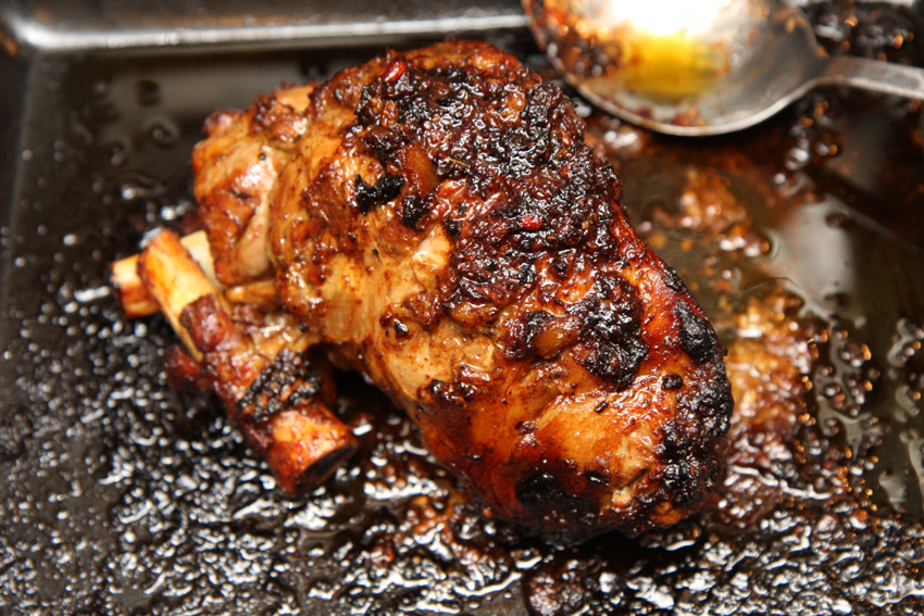 Roast leg of lamb (Moroccan-style)