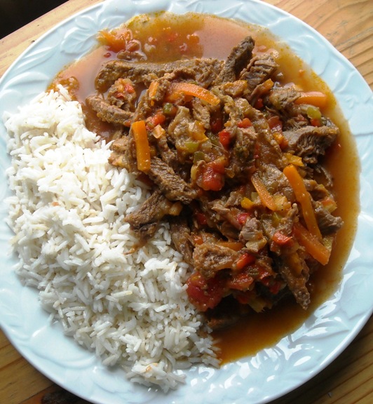 Ropa vieja a la cubana (Cuban beef stew)