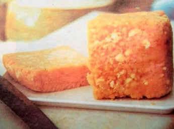 Graukäse della Valle Aurina cheese.jpg.