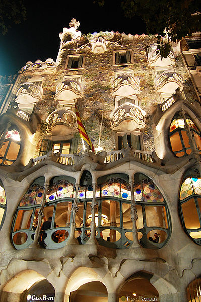 Casa Batllo.jpg.