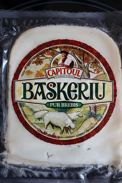 Baskeriu cheese.jpg.