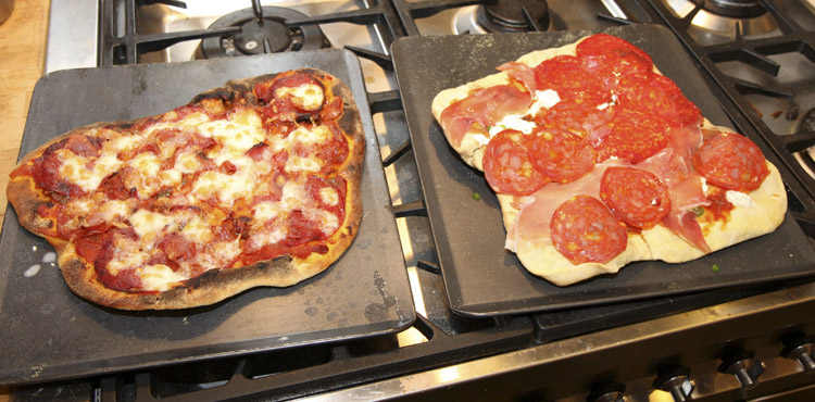 Pizza peel alternative.jpg. Pizza peel alternative.jpg.