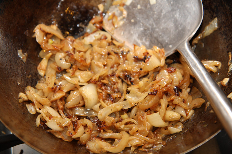 Onions garlic cooked.jpg.