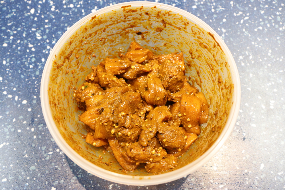 Singapore noodles with chicken marinading.jpg. Singapore noodles with chicken marinading.jpg.