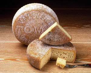 Toma della Valsesia cheese.jpg.