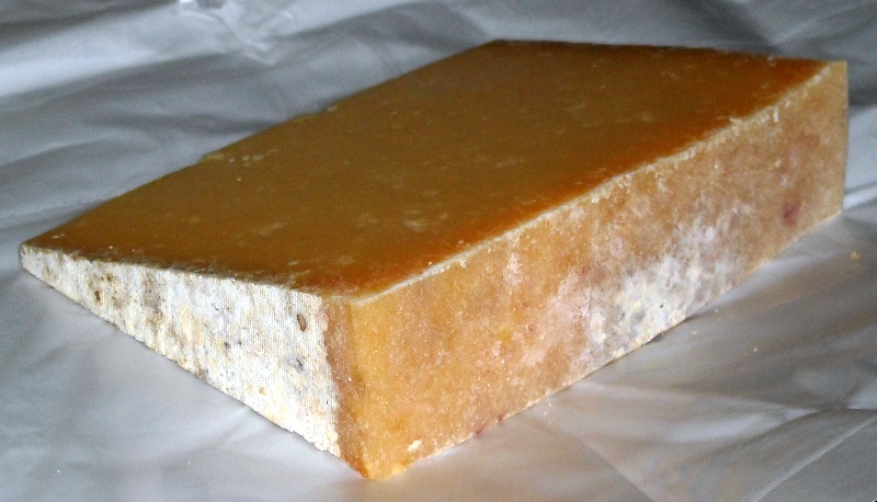 Double Worcester cheese.jpg.