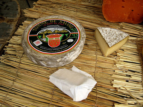 Tomme de Savoie cheese.jpg.