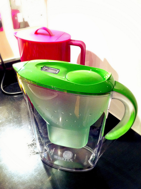 Water filtering jug.jpg.