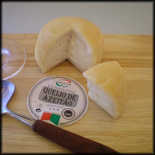Azeitão cheese.jpg.