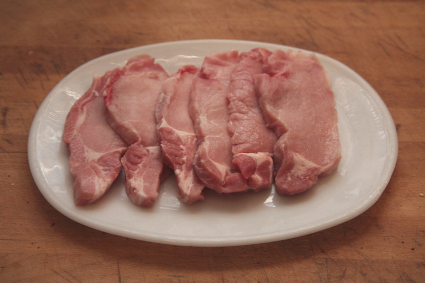 Boneless pork loin chops.jpg.