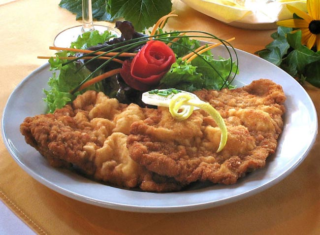 Wiener-Schnitzel02.jpg.