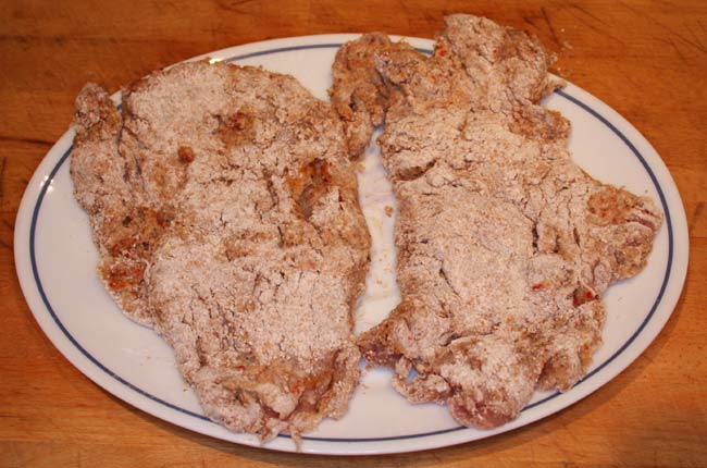 File:Pan fried pork fillets floured.jpg