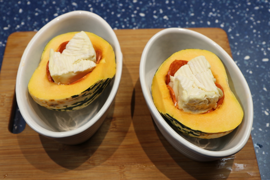 Winter squash filled with cheese.jpg.