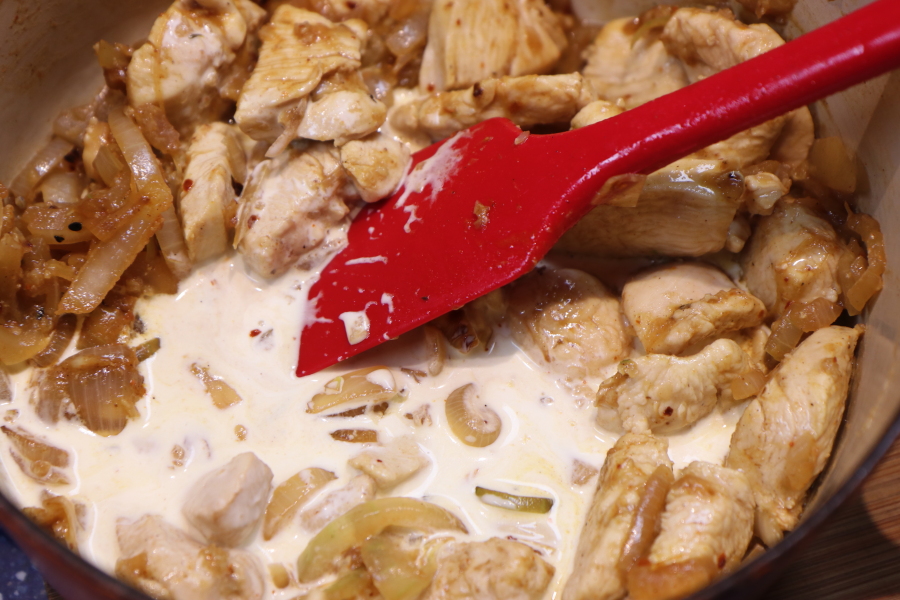 Chicken onions garlic double cream added.jpg.