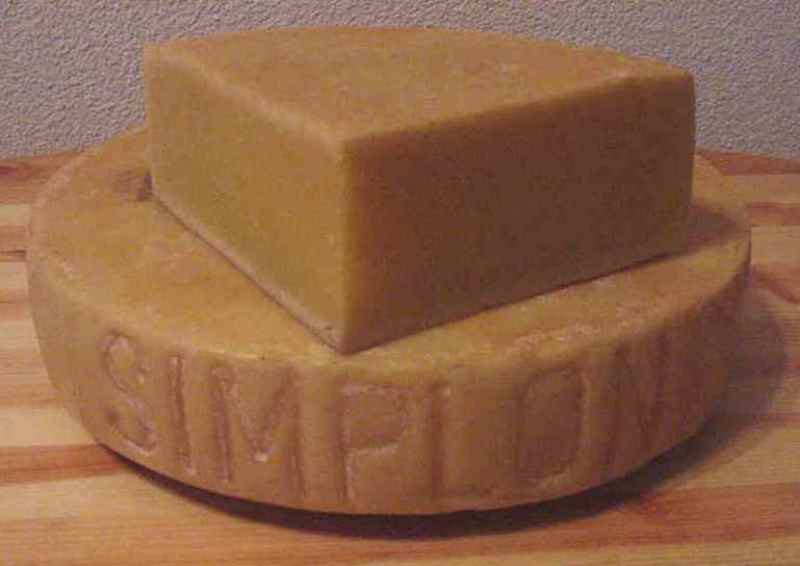 Saanen cheese.jpg. Saanen cheese.jpg.