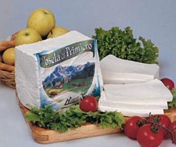 Tosèla del Primiero cheese.jpg.