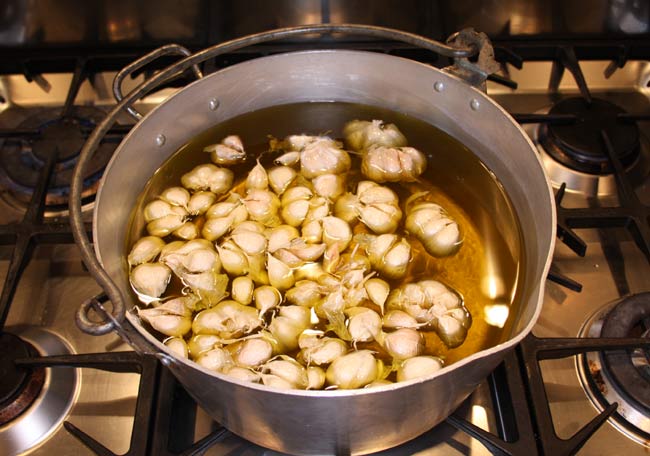 Garlic olive oil