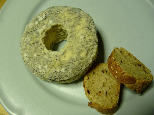 Couronne lochoise cheese.jpg. Couronne lochoise cheese.jpg.