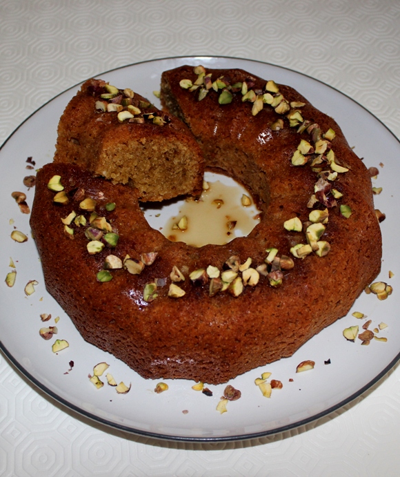 Almond and pistachio cake