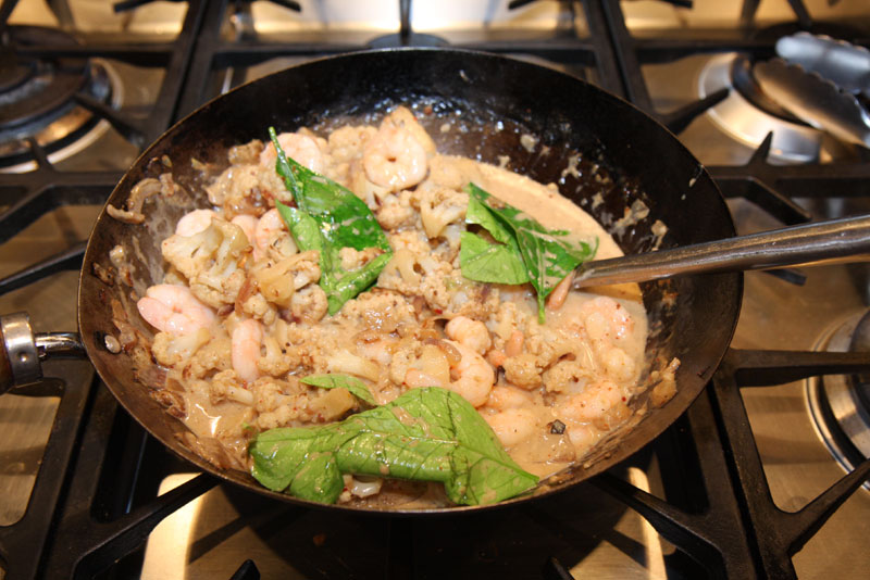 Prawn and cauliflower curry with lime and coconut