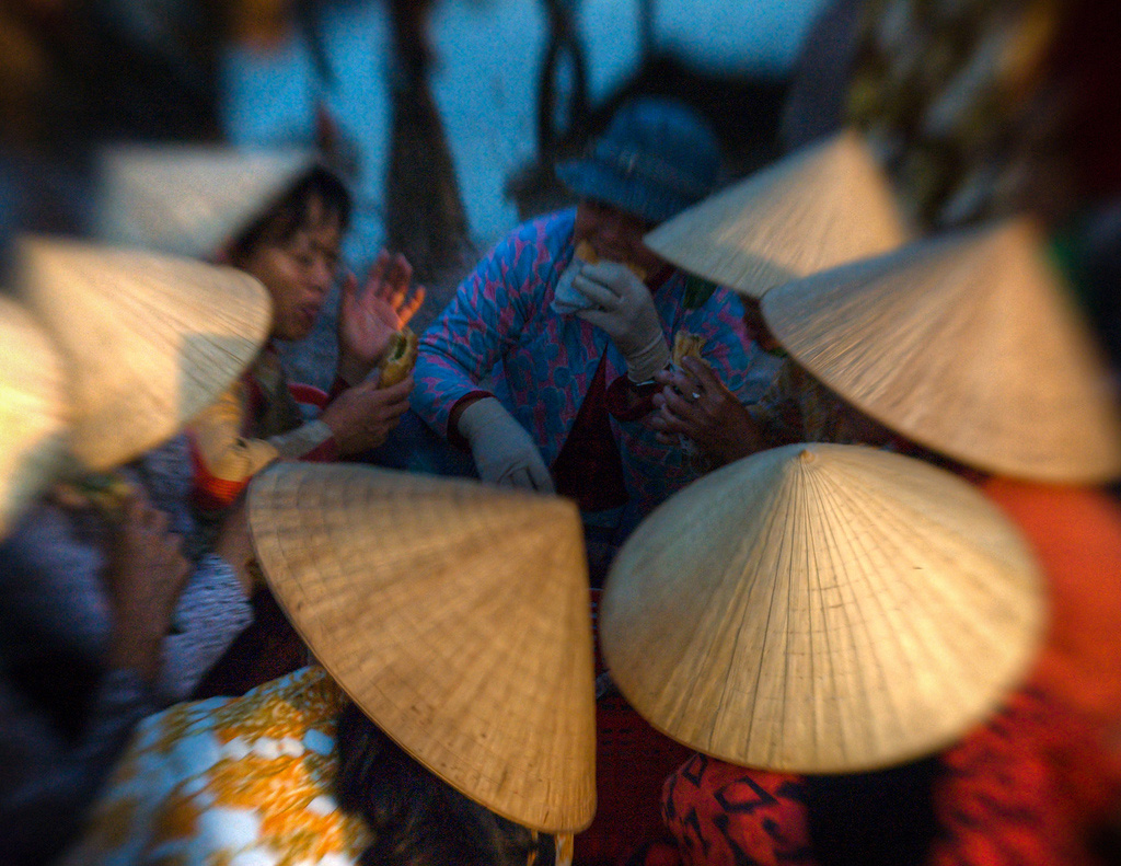 Vietnamese fish market.jpg. Vietnamese fish market.jpg.