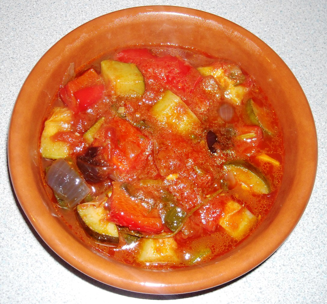 Pisto manchego recipe.jpg. Pisto manchego recipe.jpg.