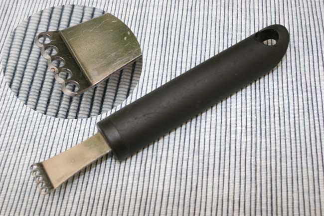 Lemon zester.jpg.