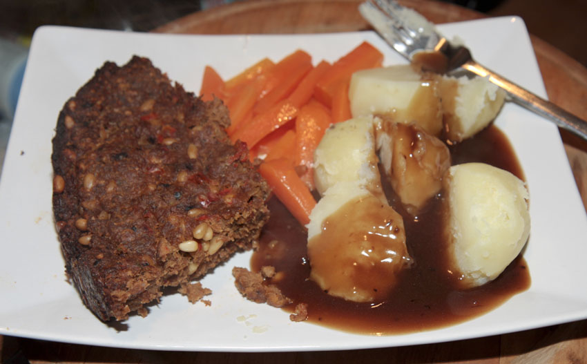 Beef and red pepper meatloaf (slow cooker recipe)