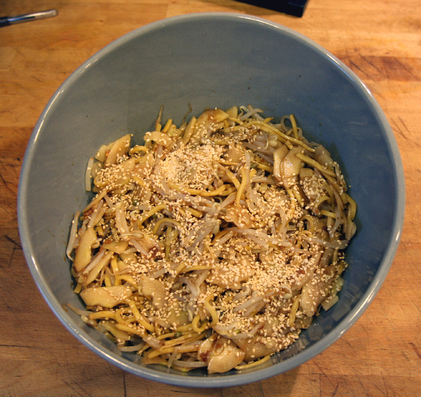 Noodles with cucumber recipe.jpg. Noodles with cucumber recipe.jpg.