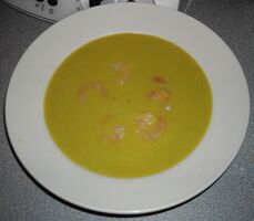 Crema de gambas y calabacín (Prawn and courgette soup) (TM)
