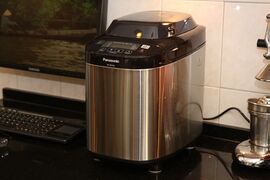 Panasonic SD-ZB2502 automatic breadmaker