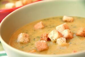 Apricot and lentil soup
