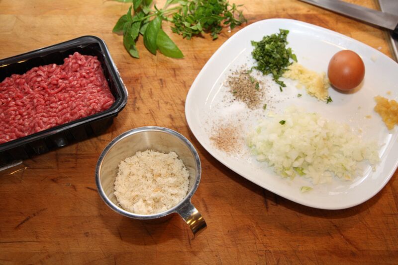 File:Italian meatballs ingredients.jpg
