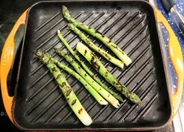 Brush with olive oil and griddle for 4 minutes]]