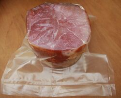A 2.2kg round gammon is about the largest that will fit into the large Andrew James vacuum bag
